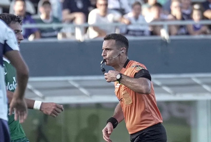 Platense vs. Sarmiento: el árbitro será Juan Pafundi