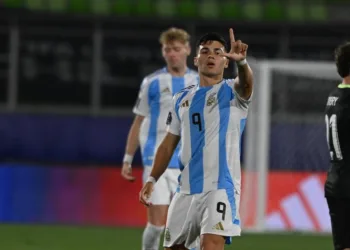 La Selección Sub-20 goleó 4 a 1 y se  clasificó a octavos de final del Mundial
