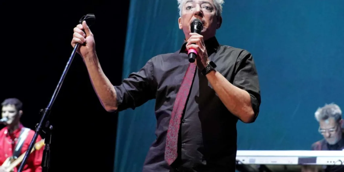 Virus: la banda de rock y new wave que  después de  40 años sigue siendo  emblemática