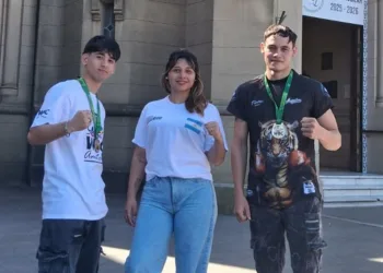 La historia de tres boxeadores campeones con destino a México