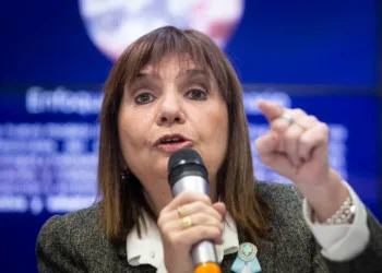 Bullrich: Espert “tiene que volver a los medios y contestar claro” sobre su vínculo con Fred Machado