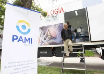 Habilitan una herramienta que permite a jubilados de PAMI resolver reclamos médicos