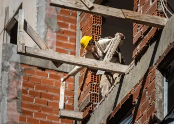 La actividad de la construcción creció 0,5% en agosto