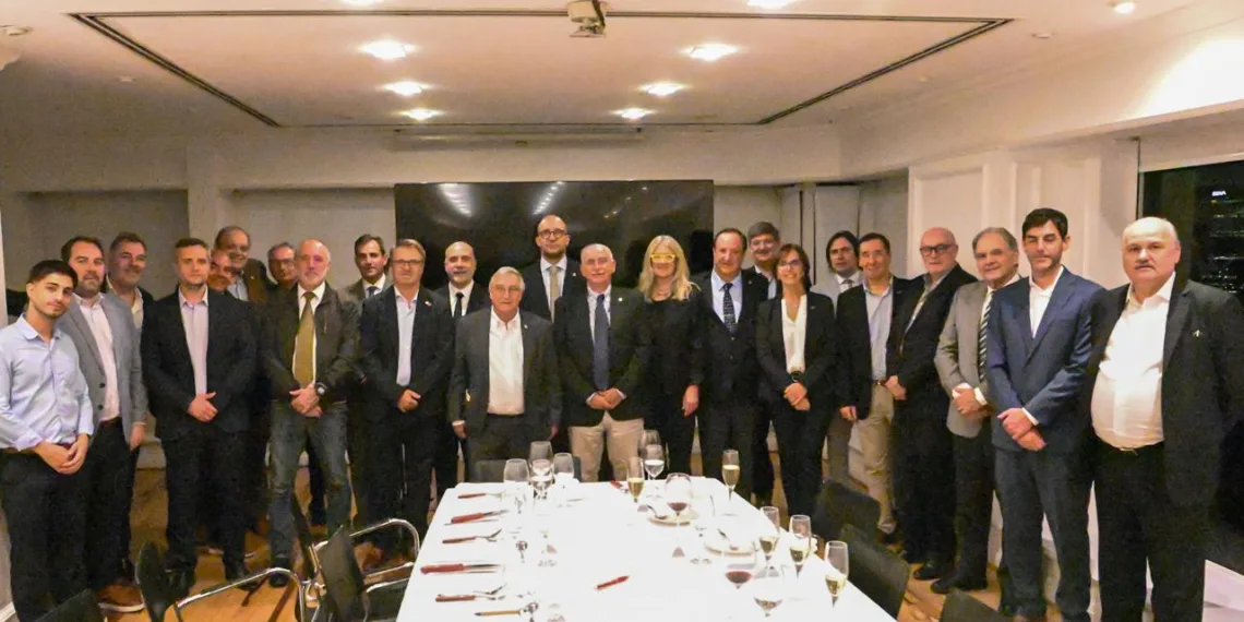 La directora general de la OMSA visitó la Argentina