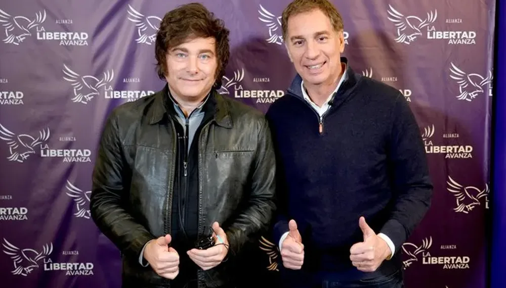 Santilli se convierte en andinista, Kicillof apela a la prudencia táctica