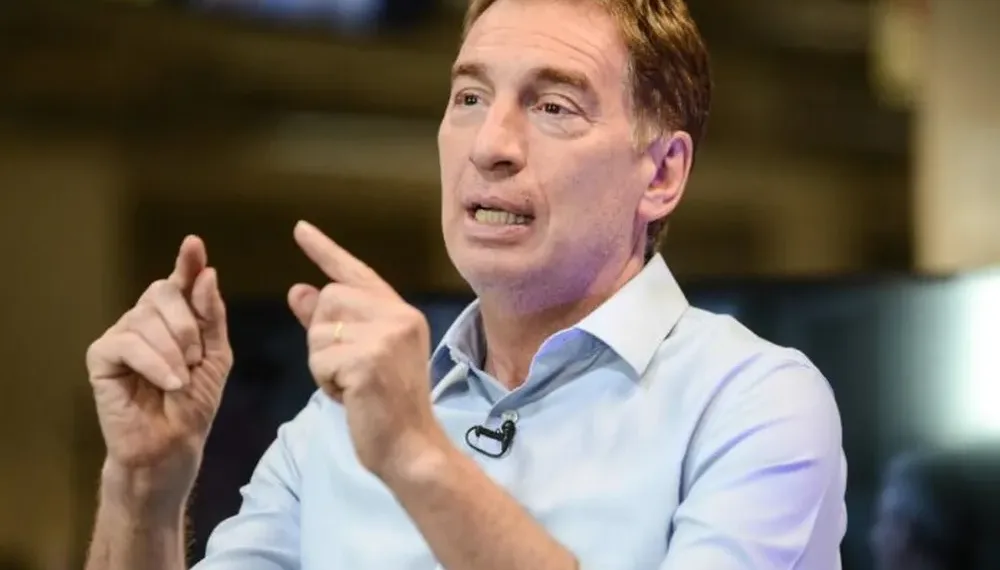 Los libertarios se resignan a contener el daño, pero los peronistas pisan el palito