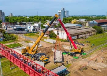 Inicio de obras del Viaducto con la mirada de Marianela Mucciolo de Comercio e Industria