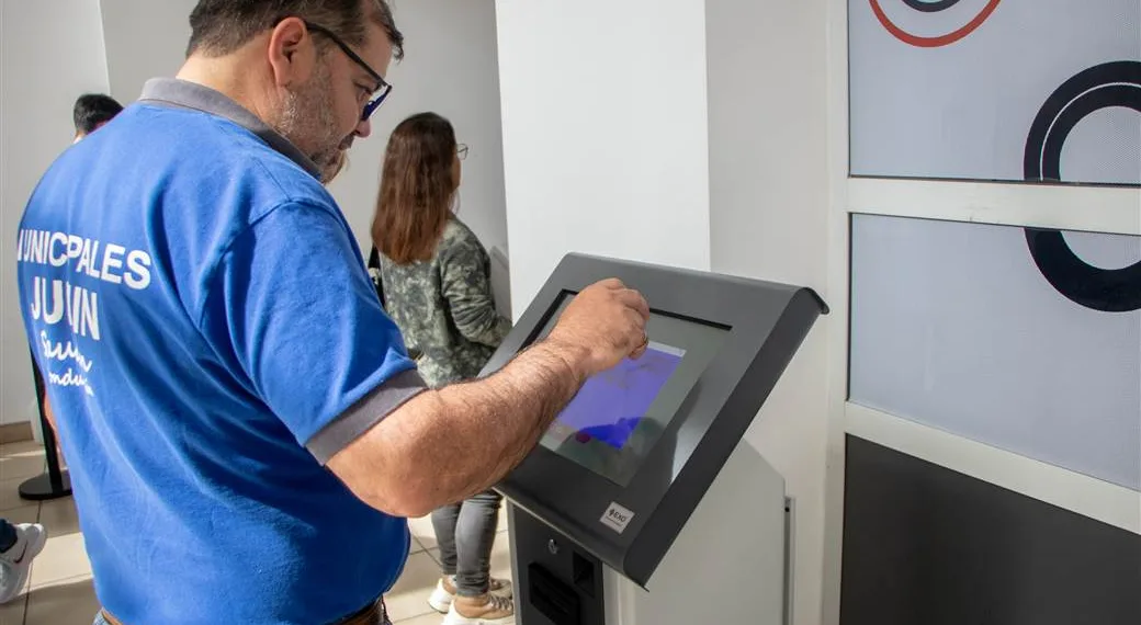 Suman tecnología para optimizar la atención en el edificio de ARJUN