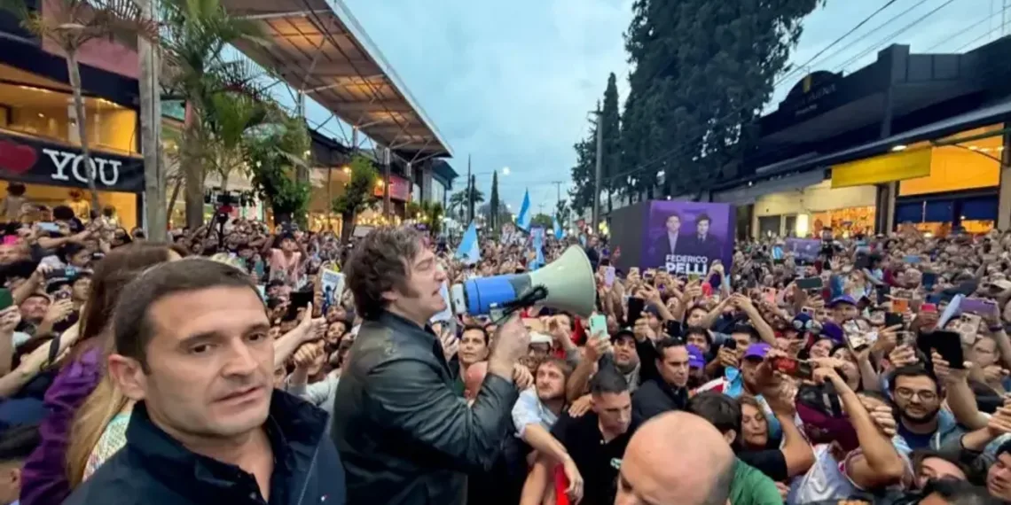 Milei cierra campaña en Rosario y Kicillof junto a Massa en San Martín