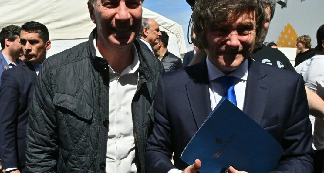 La dupla Milei-Santilli se muestra en San Nicolás para apuntalar la campaña