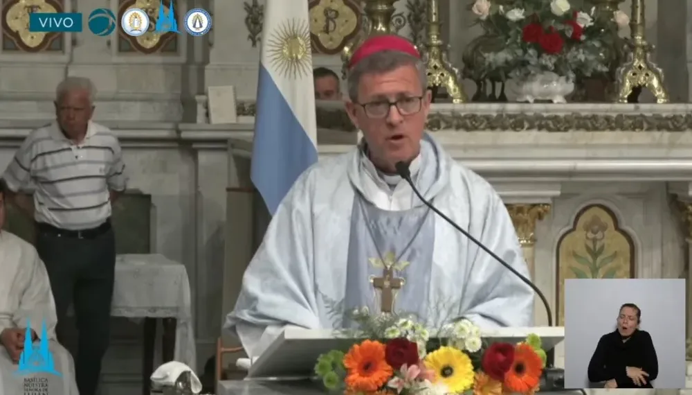 «Con una Madre así, seguimos caminando, no aflojamos», dijo el arzobispo de Buenos Aires