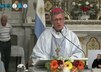 «Con una Madre así, seguimos caminando,  no aflojamos», dijo el arzobispo de Buenos Aires