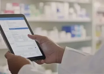 Procesaron a una farmacéutica y un médico por defraudar al PAMI con la emisión de recetas apócrifas