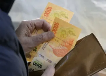 Salarios y jubilaciones «no logran recuperar nada de lo perdido»