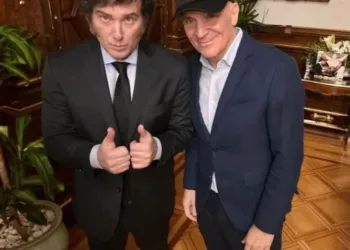 Javier Milei anunció que Santilli encabezará la lista en Provincia