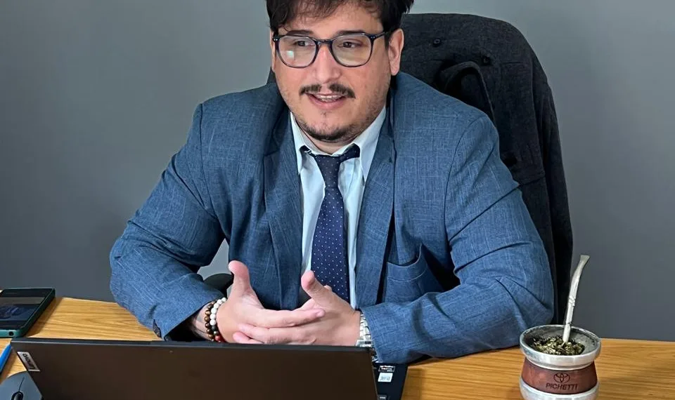 El peronismo tiene que dejar Instagram y volver al territorio