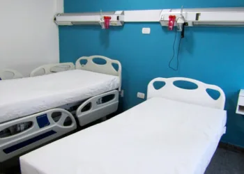 El HIGA Junín ya renovó más del 90% de sus camas de internación