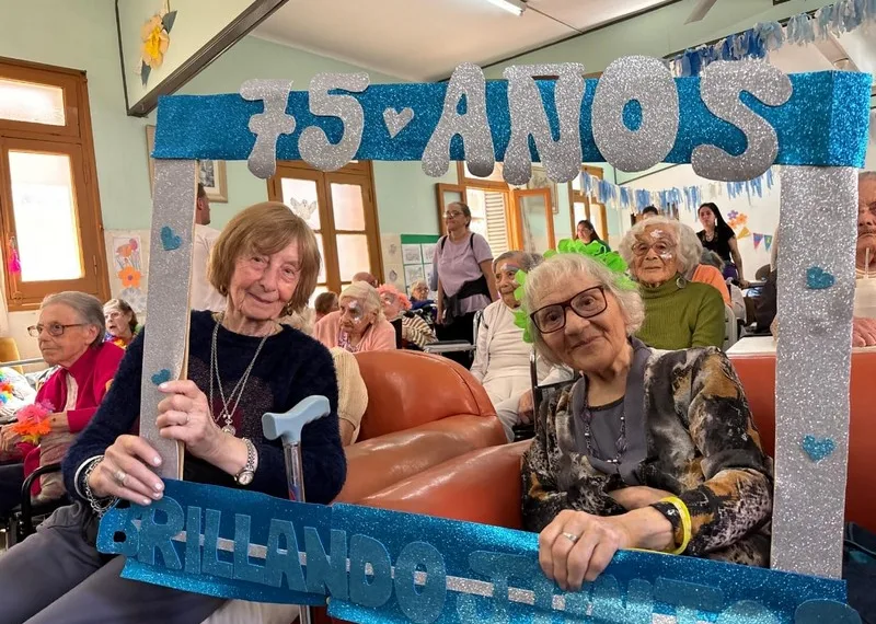 Actividades en el Hogar de Ancianos San José por sus 75 años