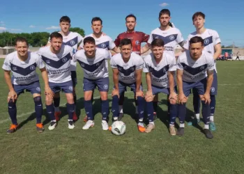Fútbol local: Villa se pone al día y quiere recuperar el liderazgo