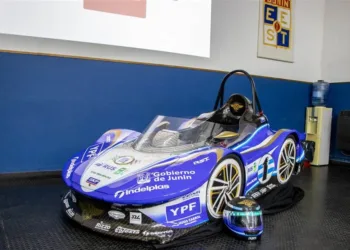 Presentaron el auto eléctrico para el Desafío ECO 2025