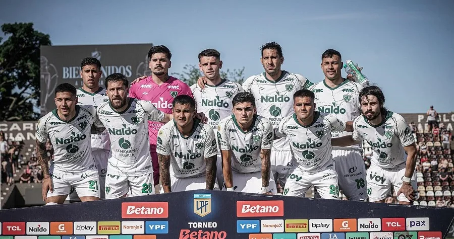 Sarmiento ante Instituto, con la misión de ganar para mantenerse en Primera
