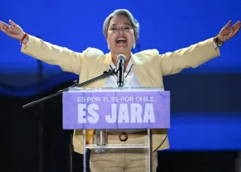 Jeannette Jara, la izquierdista que espera llegar a la presidencia en Chile