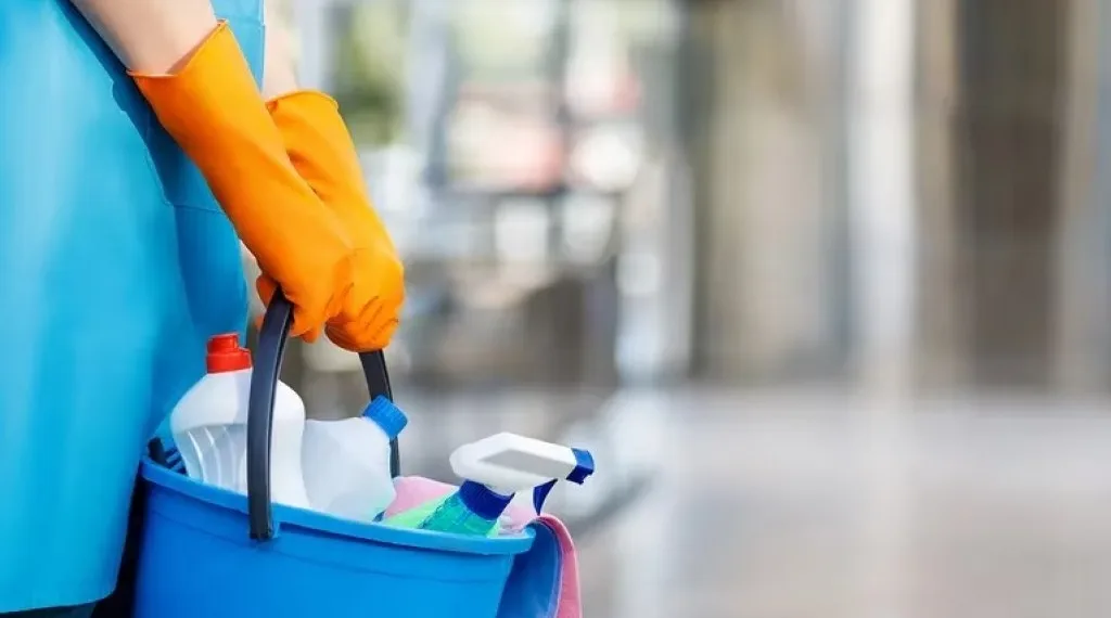 Personal doméstico: convocan a reunión para actualizar los sueldos del sector