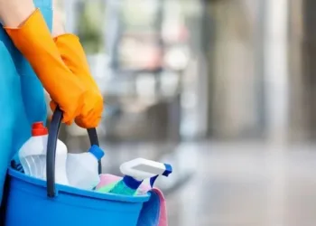 Personal doméstico: convocan a reunión para actualizar los sueldos del sector