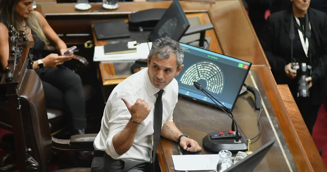 Evalúan desdoblar las extraordinarias: Presupuesto, reformas y el nuevo Código Penal