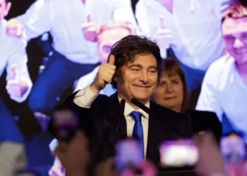 Tras el triunfo electoral, la confianza en el Gobierno de Milei trepó un 17,5%