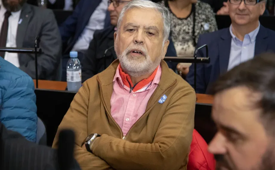 Ordenan la detención de De Vido por la Tregedia de Once y tiene que presentarse el jueves