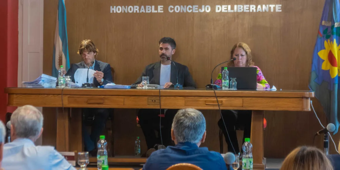Se aprobó por unanimidad la licencia de Pablo Petrecca
