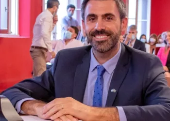 Fiorini moldea su gabinete: transición  y posibles cambios de funciones