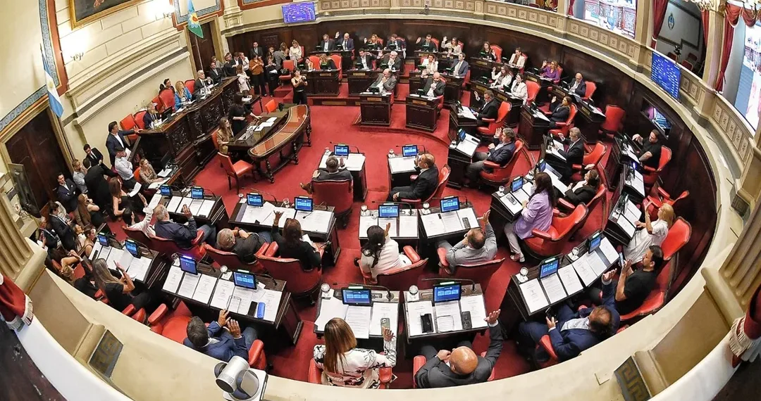Aprobado el Presupuesto 2026 bonaerense: $43 billones y rebaja de la patente