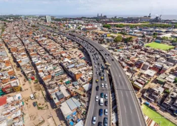 Servicios básicos: el 46,2% de los hogares no accede al menos a uno de ellos