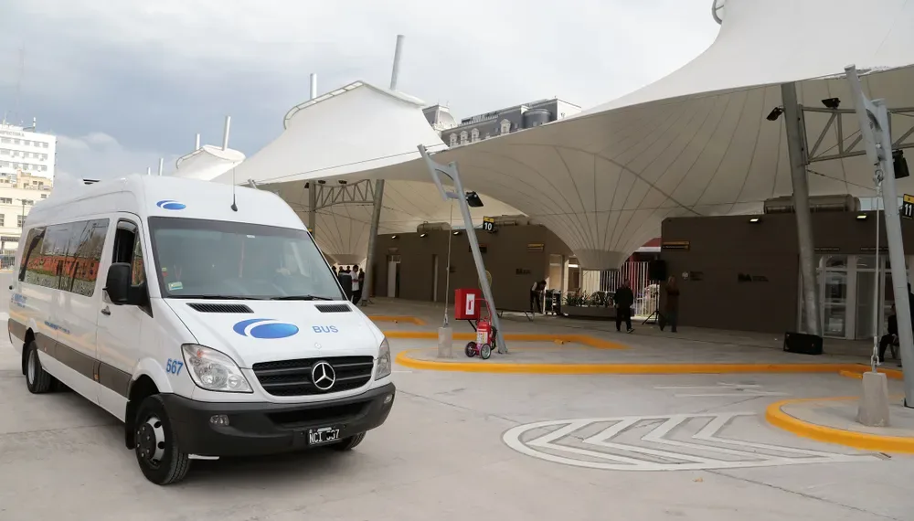 Flexibilizan requisitos para los servicios de transporte automotor de pasajeros
