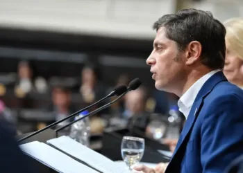 Kicillof busca cobrarle Ingresos Brutos a las operaciones financieras de Nación