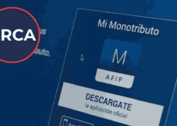 El Gobierno analiza eliminar Monotributo y bajar piso de Ganancias