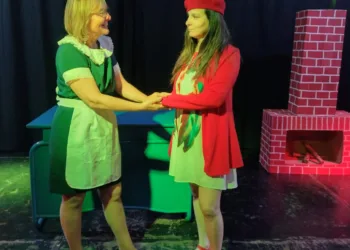 Los árboles mueren de pie  llega este jueves al teatro