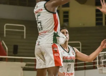 Ciclista Juninense no logra levantar cabeza y cae ante Gimnasia en La Plata