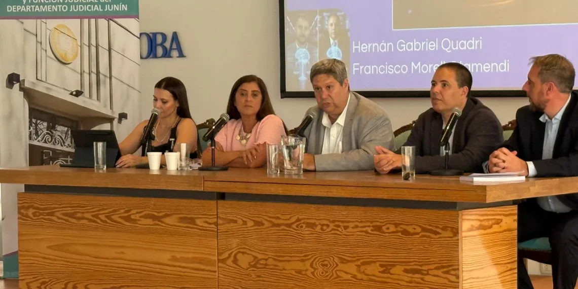 Se realizó una jornada sobre Inteligencia Artificial y Derecho