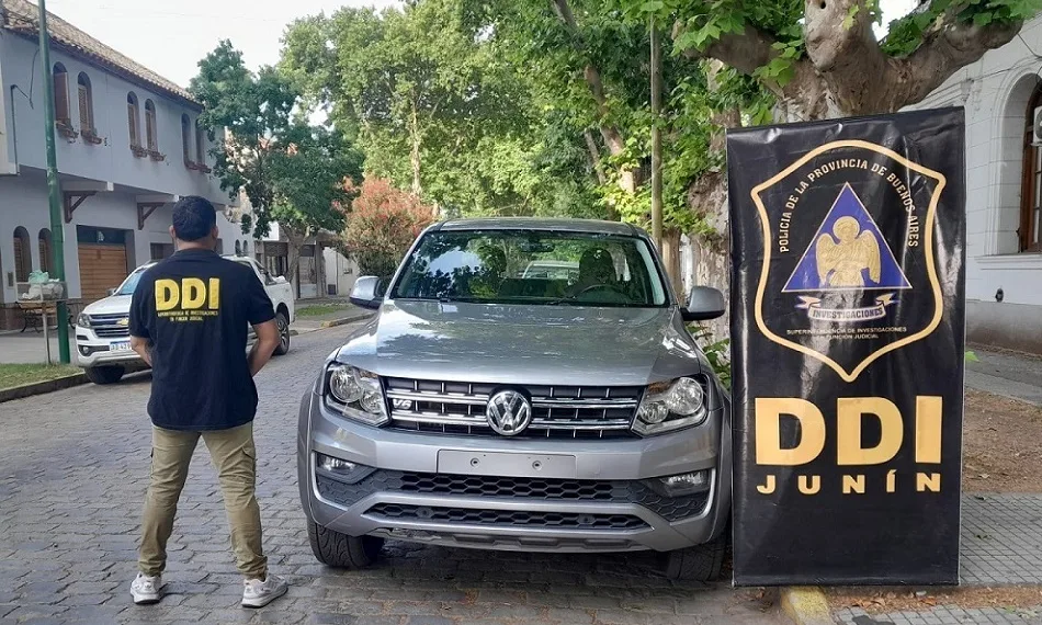 Operativos con detenciones y delitos varios en distintos barrios