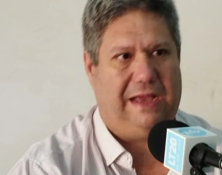 Petraglia advirtió sobre “doble comando” y Spadano respondió