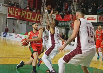 Ciclista inicia una seguidilla de tres juegos en el Coliseo