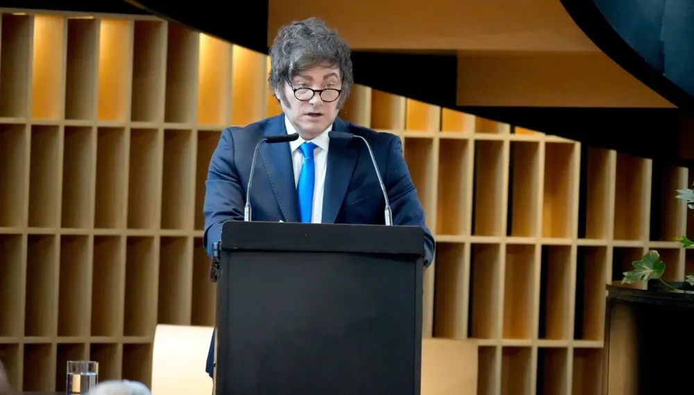 Mensajes de navidad: Milei anunció más ajuste y pidió «abrocharse los cinturones»