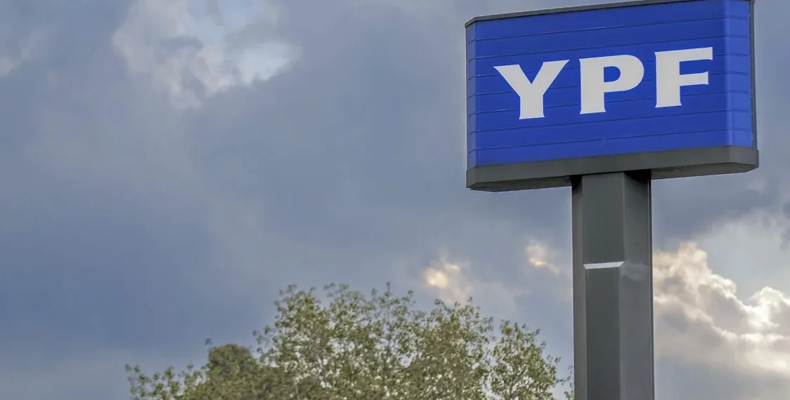 YPF se desprendió de su parte en Profertil y la empresa quedó en manos de Adecoagro