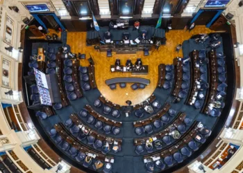 Finalmente, aprobaron la ley de endeudamiento que reclamaba Kicillof