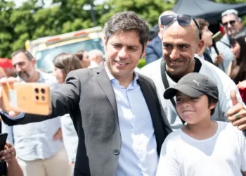 Kicillof participará de la marcha de Madres de Plaza de Mayo en el cumpleaños de Hebe de Bonafini