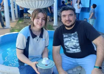 Pilar: estudiante secundaria creó una alarma para prevenir caídas accidentales en piscinas