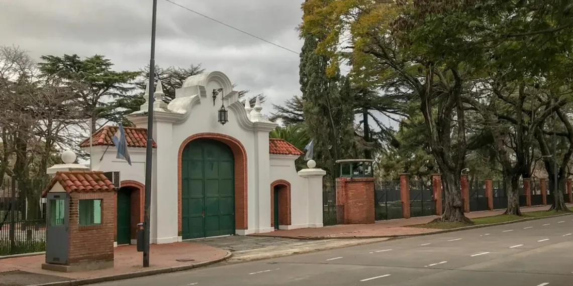 Investigan la muerte de un soldado en la Quinta de Olivos donde vive Javier Milei